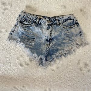 Puzzle Denim Distressed Shorts (5)